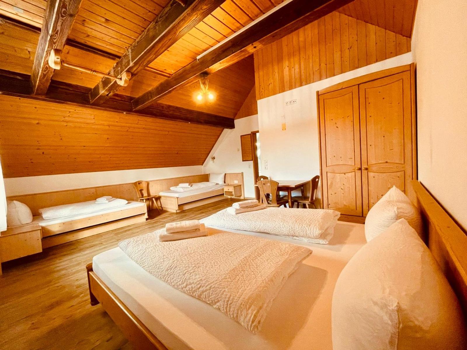 Gasthof Gaestehaus Spoth *